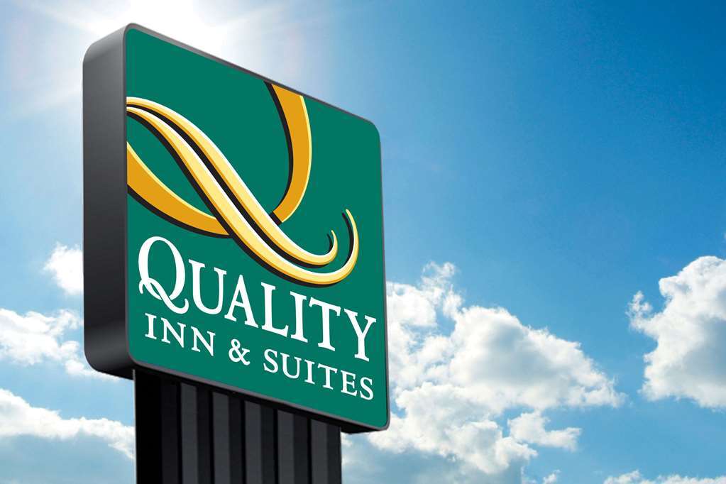 Quality Inn & Suites Silverdale Bangor-Keyport Exterior foto